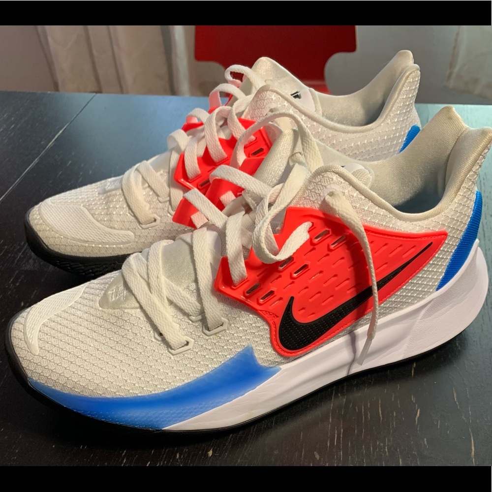 KYRIE IRVING BASKETBALL SHOES